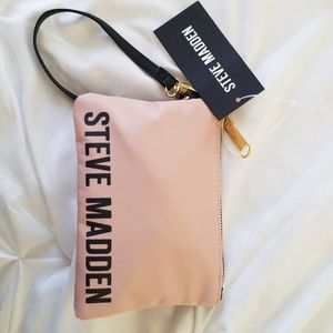 Steve madden wristlet/pouch